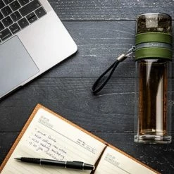 T-Bottle Theebeker - Met Theefilter - Dubbelwandig - Forest Green -Mushie  winkel 550x366 3