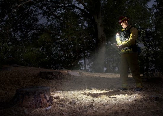 Maglite Mag-Tac - Crowned Rechargeable - LED - 3rd Generation - 671 LUMENS - 185m - Zaklamp - Zwart 7 Maglite Mag-Tac - Crowned Rechargeable - LED - 3rd Generation - 671 LUMENS - 185m - Zaklamp - Zwart - Afbeelding 7