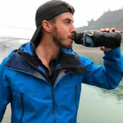 Merkloos WatertoGo Drinkfles Waterfles Met Filter - 75cl - Zwart – BPA Vrij -Mushie  winkel 550x506 7