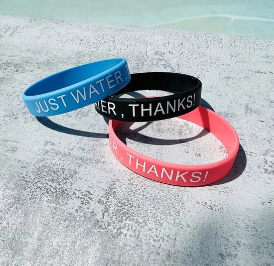 Merkloos Waterfles 2 Liter MET Tas Roze - Armband - Waterfles Met Rietje -Drinkfles Met Rietje - Grote Waterfles - Bottle 2 Liter - Sportbidon - Sportfles Fitness - Waterkan - Gallon - Schenkfles - Waterflessen 4 Merkloos Waterfles 2 Liter MET Tas Roze - Armband - Waterfles Met Rietje -Drinkfles Met Rietje - Grote Waterfles - Bottle 2 Liter - Sportbidon - Sportfles Fitness - Waterkan - Gallon - Schenkfles - Waterflessen - Afbeelding 4