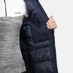 De Regatta Sanda Wandeljas - Outdoorjas - Dames - Waterdicht - Ademend - Marine -Mushie  winkel 550x550 749