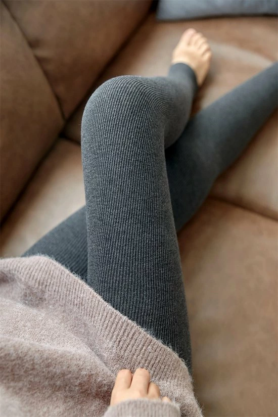 Merkloos Thermo Legging - Winter Legging - Fleece Legging - Warme Legging - High Waist - DonkerGrijs - One Size 3 Merkloos Thermo Legging - Winter Legging - Fleece Legging - Warme Legging - High Waist - DonkerGrijs - One Size - Afbeelding 3